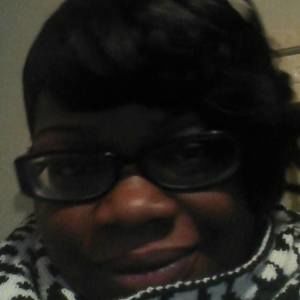 Meet your Posher, Desiree